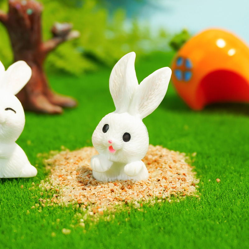 Conejo lindo jardinería resina accesorios accesorios micro paisaje lindo animal dibujos animados conejito zanahoria casa adorno del año del conejo