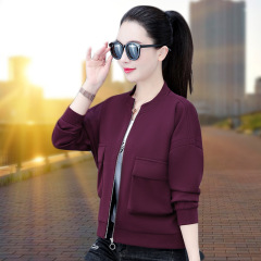 2025年春秋季新款外套女士休闲时尚小个子妈妈装减龄洋气爆款上衣