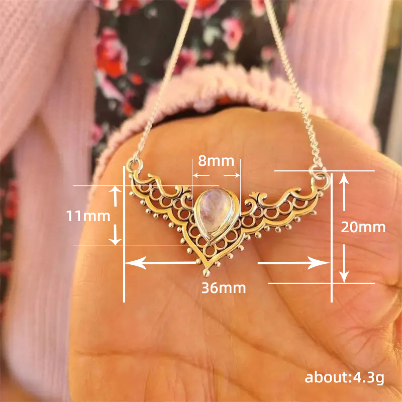 Cao Shi's exquisite and fashionable hollow jewelry, antler inlaid   moonstone necklace, princess high end necklace_voghion.com