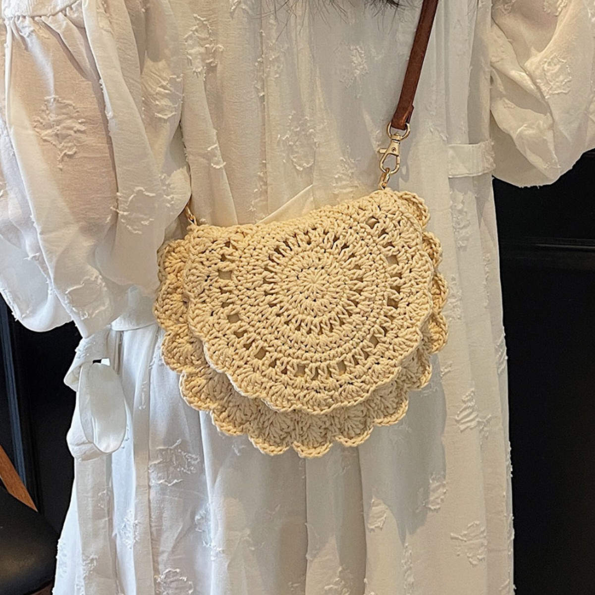 Bohemian Ethnic Style Women's Bag 2026 New Lace Hollow Out Woven Phone Bag Beach Vacation Bag - Thumbnail 3