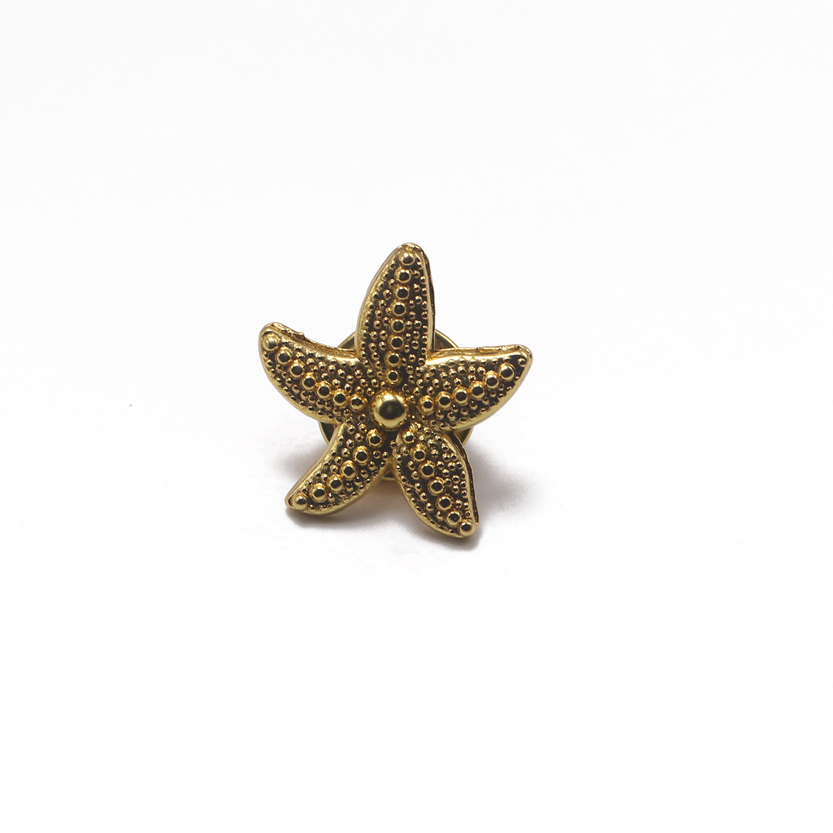 Broche étoile de mer dorée populaire Broche vie marine Petite étoile de mer créative Ornement de chapeau de sac_voghion.com