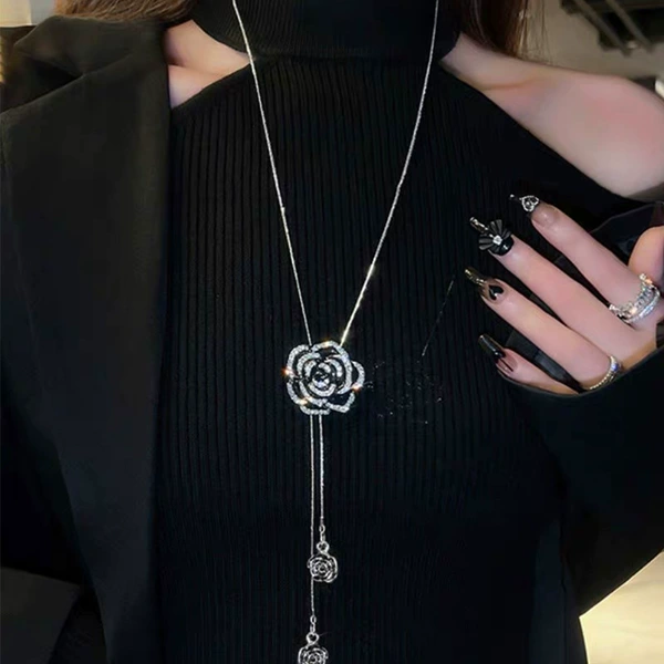 001 black rose