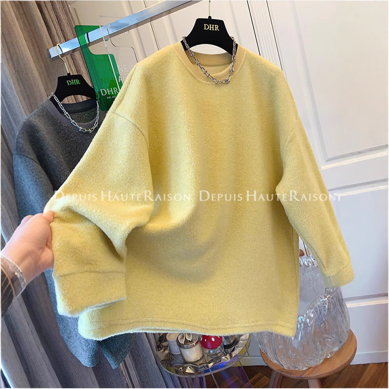 2026 Winter New Style Extra Large Size 150kg Thickened Loose Soft Lamb Wool Fleece Sweatshirt Top for Women