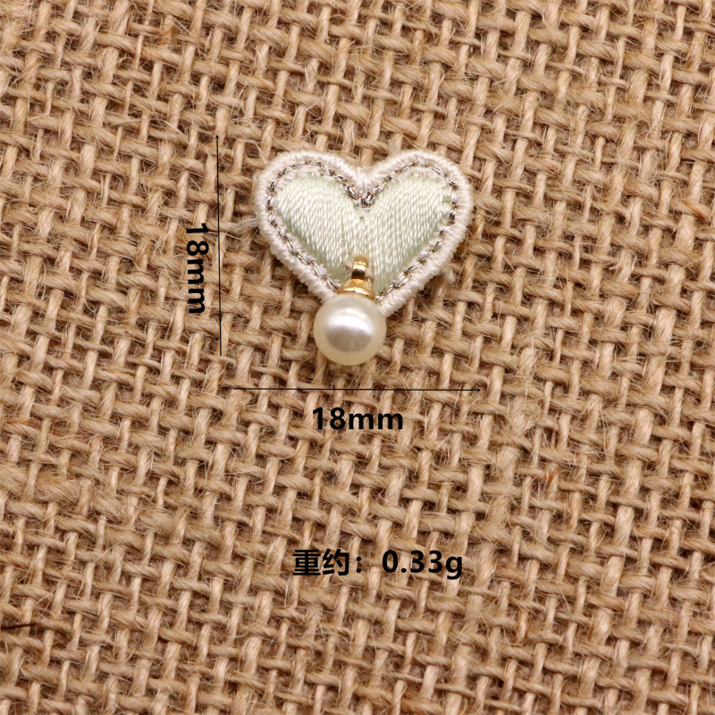 手工缝珠彩色桃心发夹小配饰 diy可爱鞋袜包包饰品服装装饰辅料|undefined