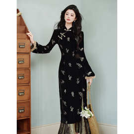 新中式复古气质黑色旗袍女秋冬新款大方得体绝美丝绒连衣裙高级感
