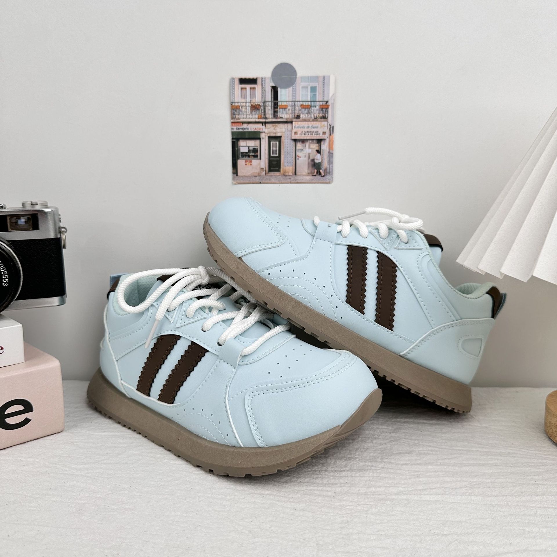 Yuanbo universal zapatos de skate de moda para mujeres 2025, nuevos zapatos deportivos casuales de primavera y otoño, zapatos de entrenamiento Agan De