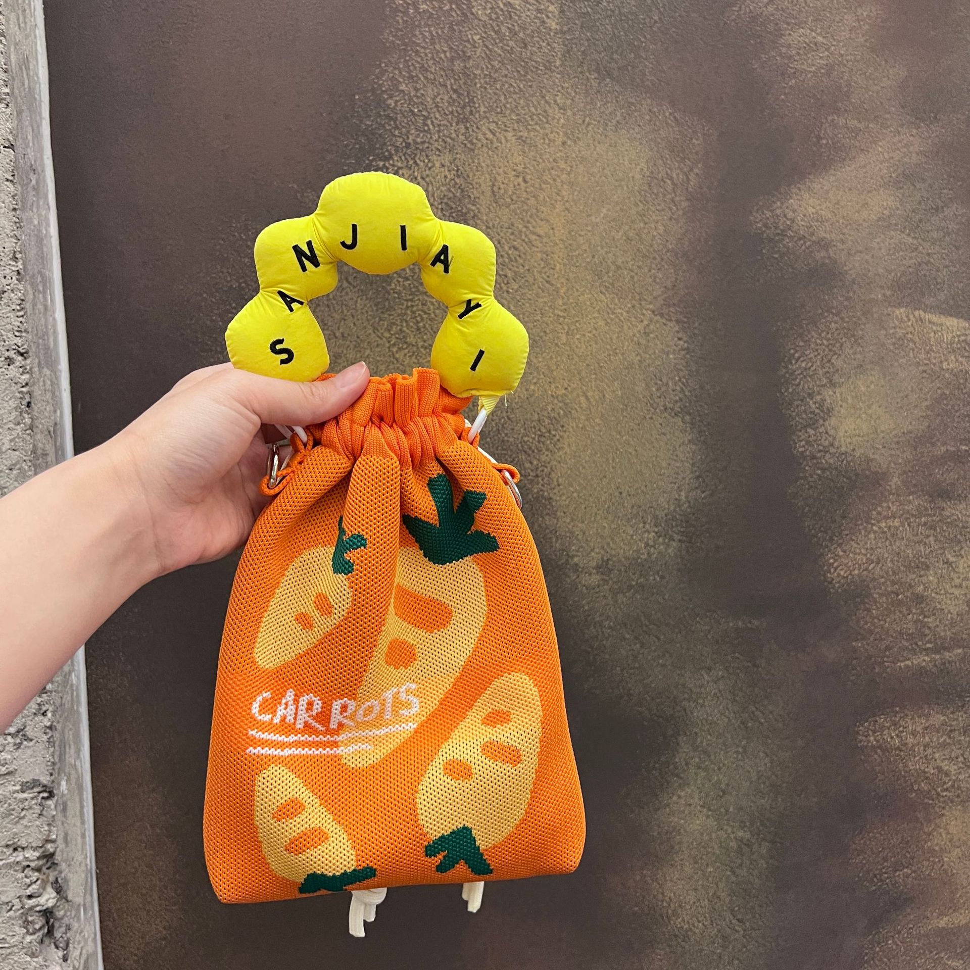 Orange radish + yellow handle