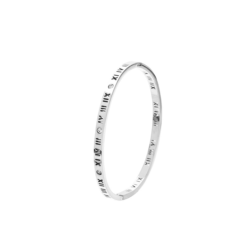 Full body titanium steel non-fading hollow Roman digital bracelet light luxury fashion jewelry wholesale simple all-match classic