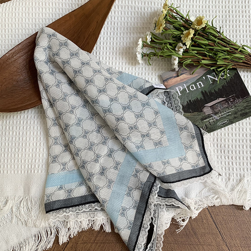 Bufanda de seda, bufanda cuadrada pequeña, sensación de alta calidad, nuevo pañuelo de encaje francés, diadema pastoral femenina de verano, cinta para el cabello atada