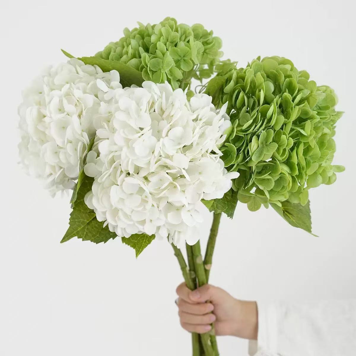 Simulación de sensación de mano 196 piezas de hidratación de mano de bodas de hidratación de mano de flores falsas de hidratación transfronteriza