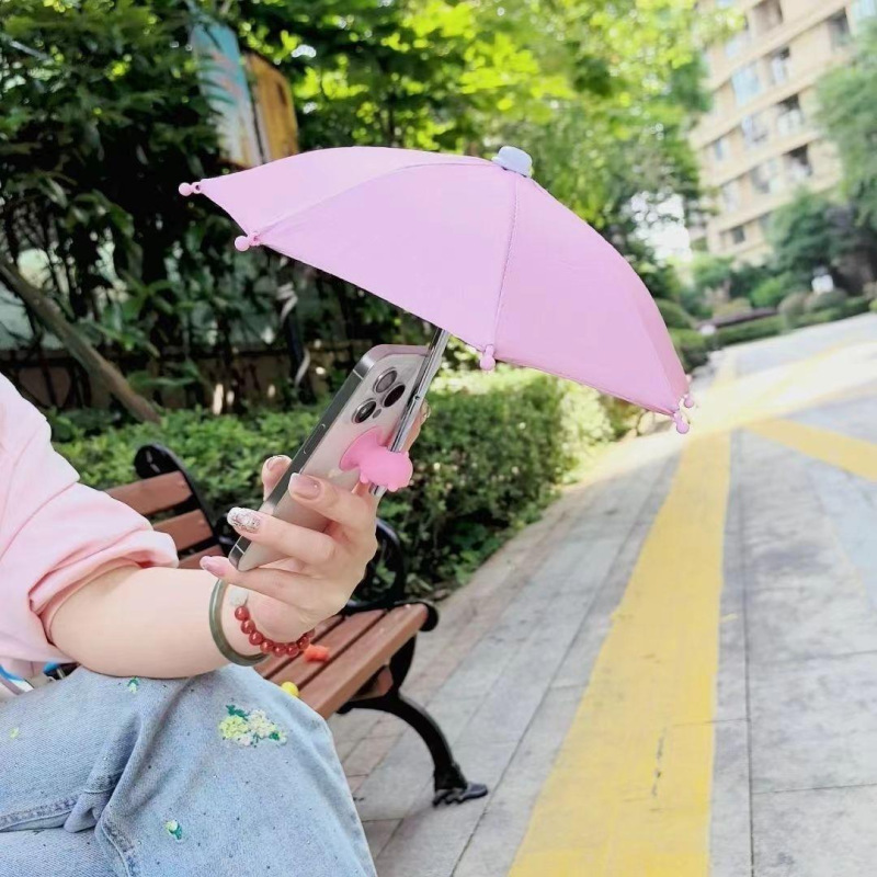 Toy Mini Umbrella for Car, Adhesive Base, Mini Sunshade Umbrella, Silver-Coated Sun Protection, Phone Umbrella, Wholesale from Manufacturer, in Stock