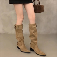 牛皮版~美拉德绒面不过膝切尔西靴子女冬尖头粗跟大筒围高筒长靴