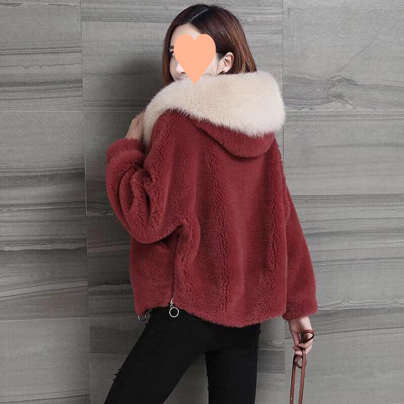 Fur imitation coat have cash less than that is registered in the accounts 2022 Autumn and winter new pattern grain Fox Fur collar Hooded Sheep velvet overcoat