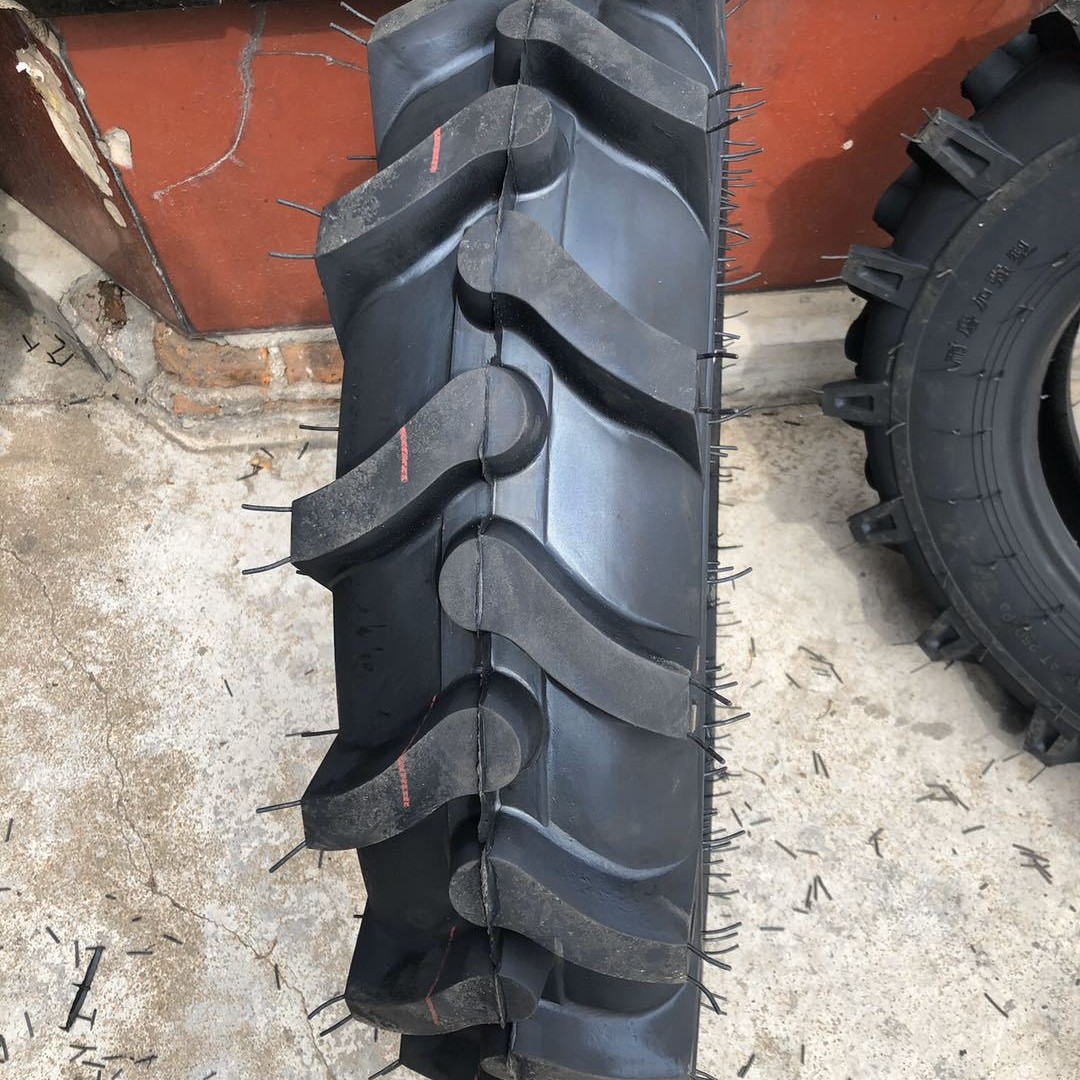 小型农用拖拉机 6.00-14徐州甲字 鲁飞 旱田人字轮胎600-14