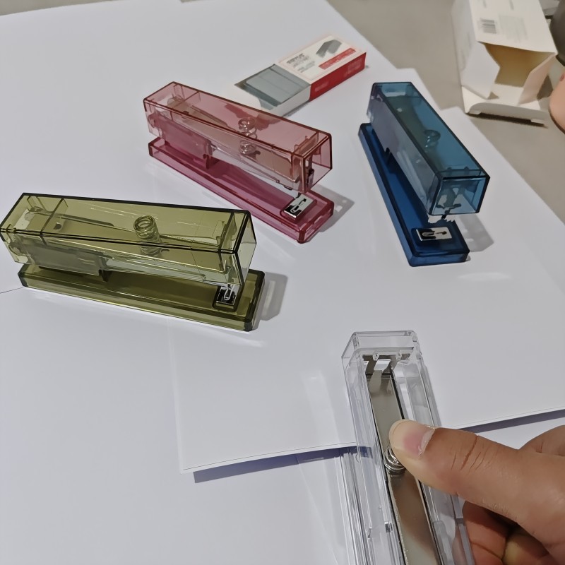 Grapadora Papelería de oficina 12 grapadora transfronteriza 24 / 6 grapadora de uñas