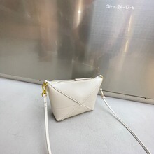 ����Ů2025�¿�W�tţƤƴ���ۯBҸ�°��׺�б����r��ͨ�چμ��