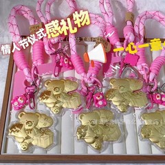 足金999草莓熊手捧花包包挂件卡通 小熊钥匙扣七夕情人节礼物爆款