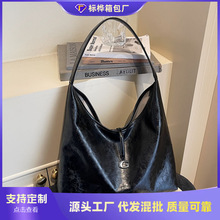 跨境腋下包包女大容量2025新款手提时尚复古单肩包简约通勤托特包