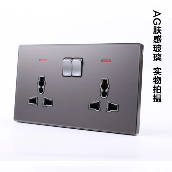 Two-digit multi-function three-plug + on (with light