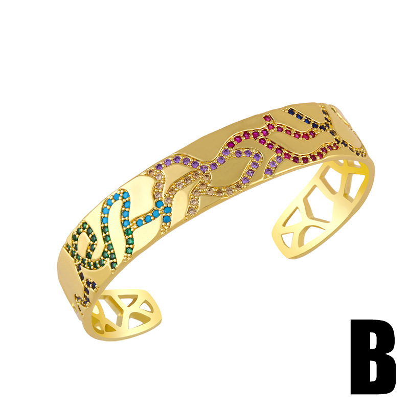 Fashion wide-brimmed hollow eye palm copper inlaid zircon bracelet wholesale