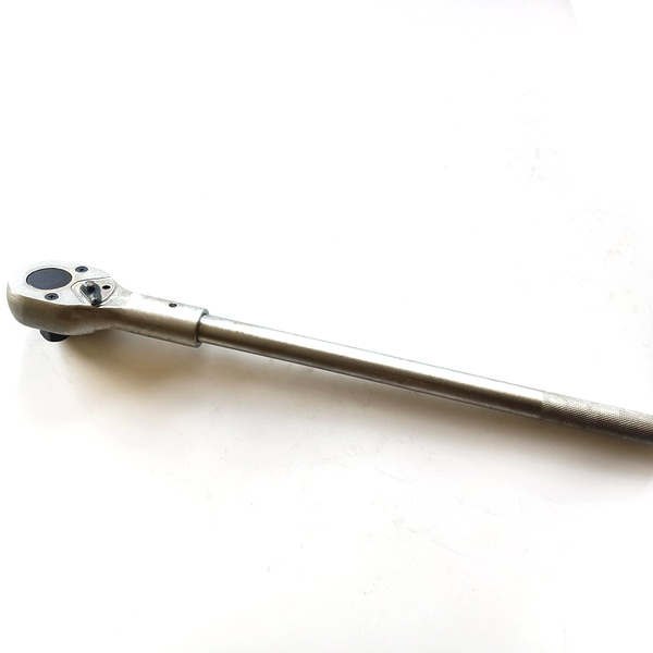 Heavy wrench