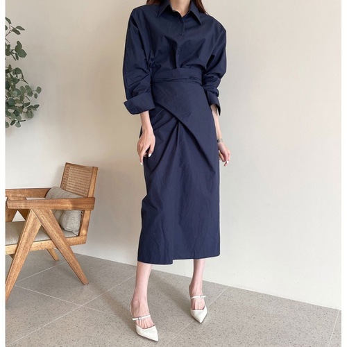 2024 early spring new French retro niche lapel strap waist slimming solid color long-sleeved shirt dress