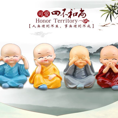 Car ornaments Zen Creative Kung Fu Little Monk