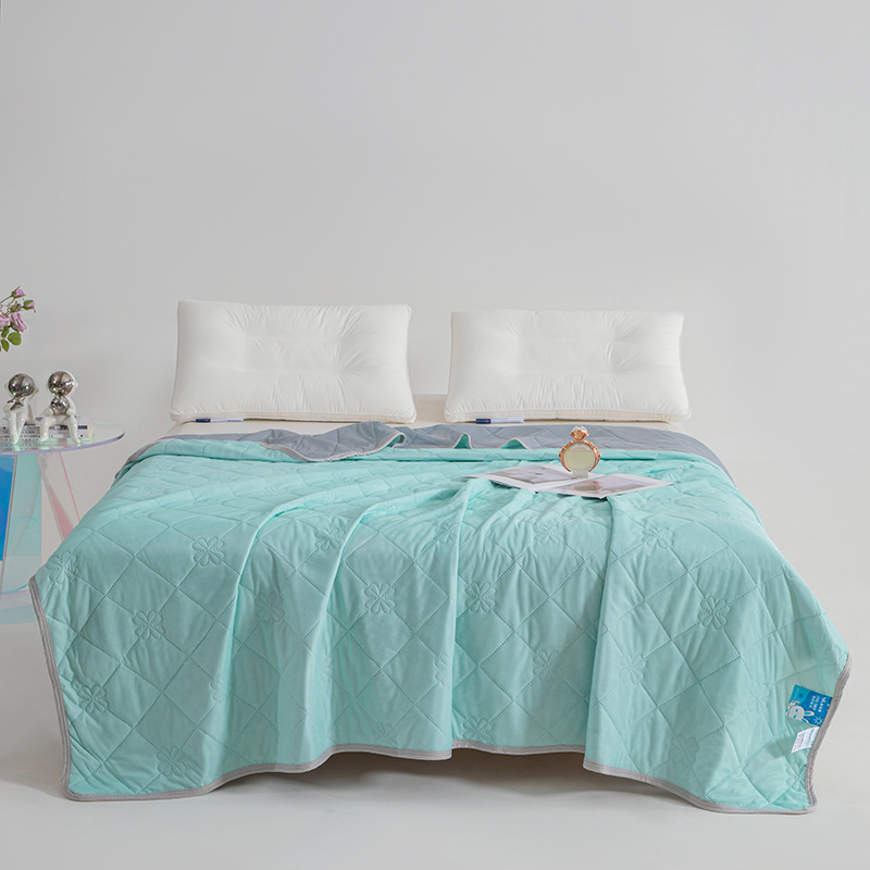 밝은 녹색 회색