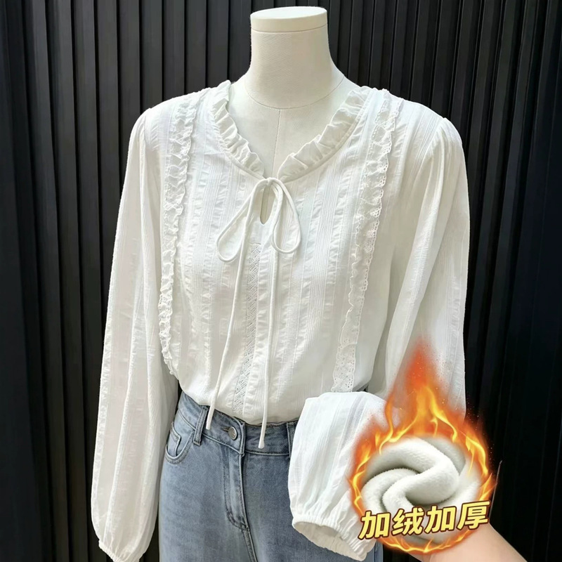 In stock and ready to ship} French-style lace collar white shirt for women, high-end, light luxury, gentle style, unique top In stock and ready to ship} French-style lace collar white shirt for women, high-end, light luxury, gentle style, unique top