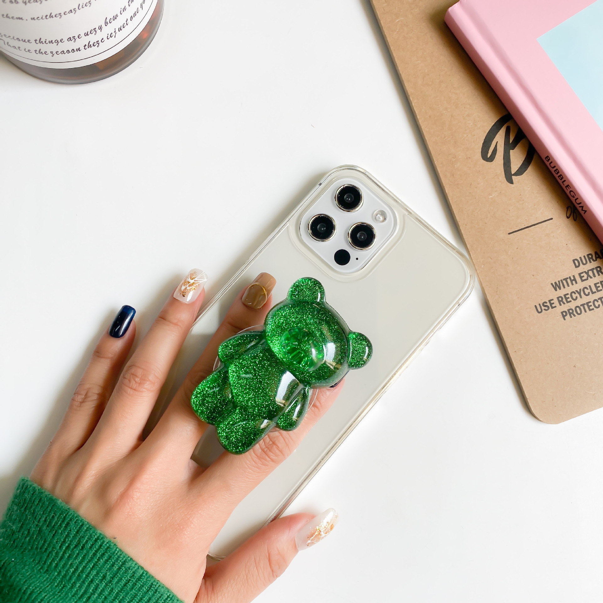 Funkelnder rosa Bär Cartoon niedlicher kreativer Telefon-Airbag-Halter, japanischer und koreanischer, vereinfachter, selbstklebender, skalierbarer Desktop_voghion.com