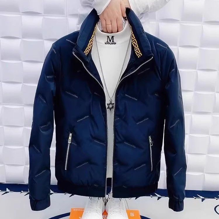 검은색