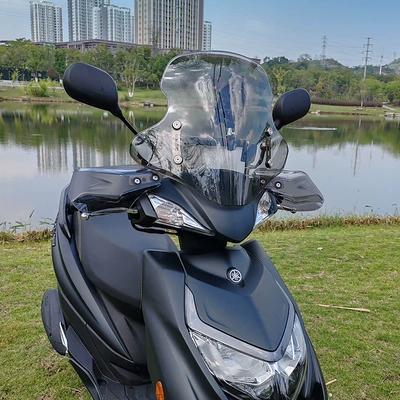 Motorcycle front windshield — glass