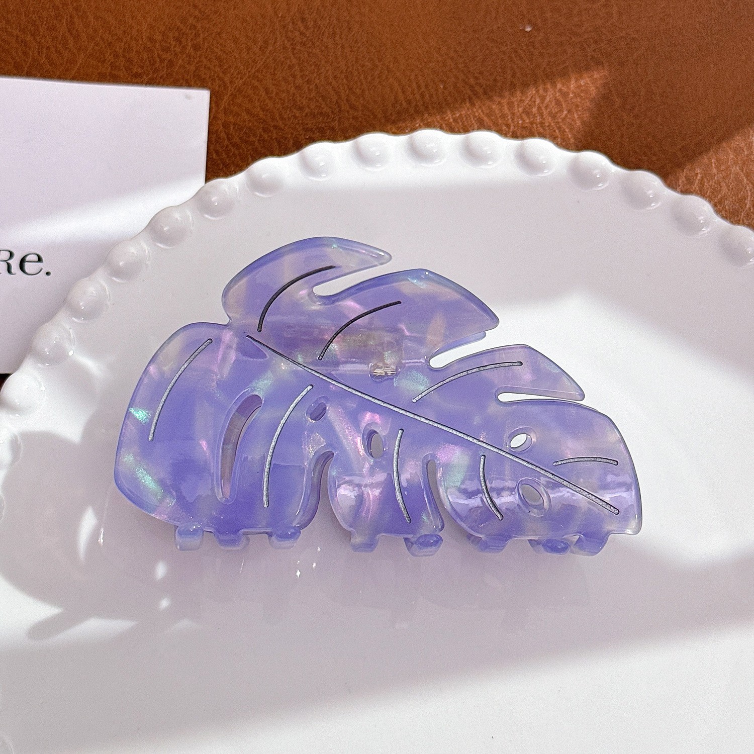 50g Weight Hair Claws Hair Accessories Type 1 Piece Quantity Home, Street Occasion Acetic acid sheets Material Leaves Pattern Women's Gender Basic, Simple Style Style Women's Basic Simple Style Leaves Acetic Acid Sheets Hair Claws 3