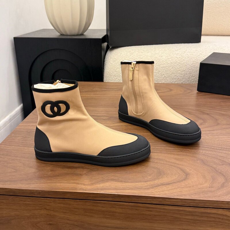 Chanel-style color-blocked women's short boots 2026 new model flat slim boots elastic sock boots Chelsea short boots Martin boots
