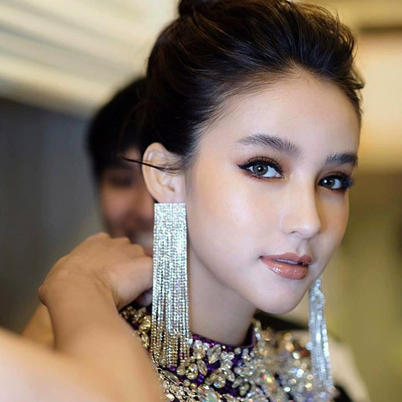 Популярные в Европе и Америке универсальные серьги, длинные серьги-цепочки со стразами, серьги с кисточками и бриллиантами, ювелирные изделия