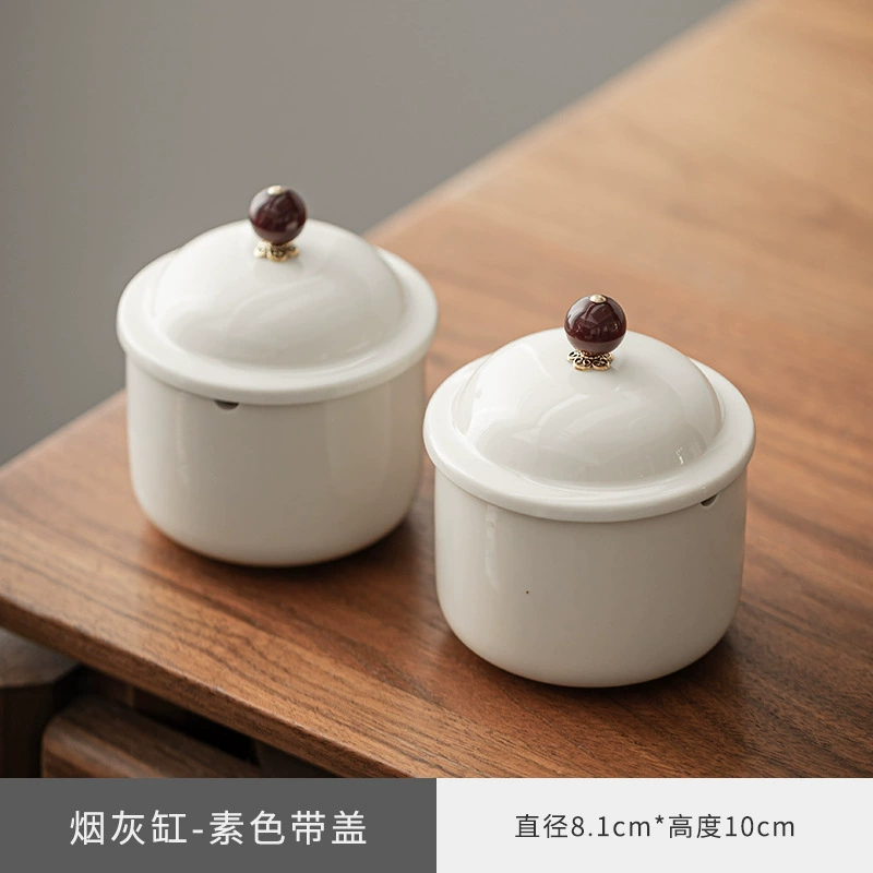 Ceramic lidded ashtray, anti‑ash desktop ashcan, engraved designs, compact 0.03 kg