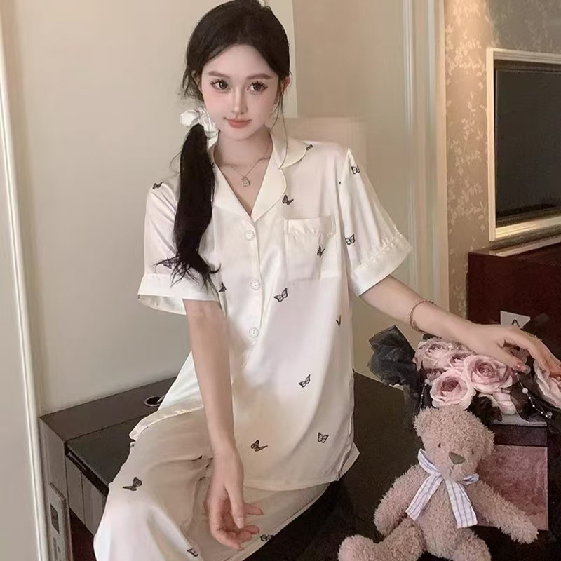 짧고 긴 얼음 실크 흰나비