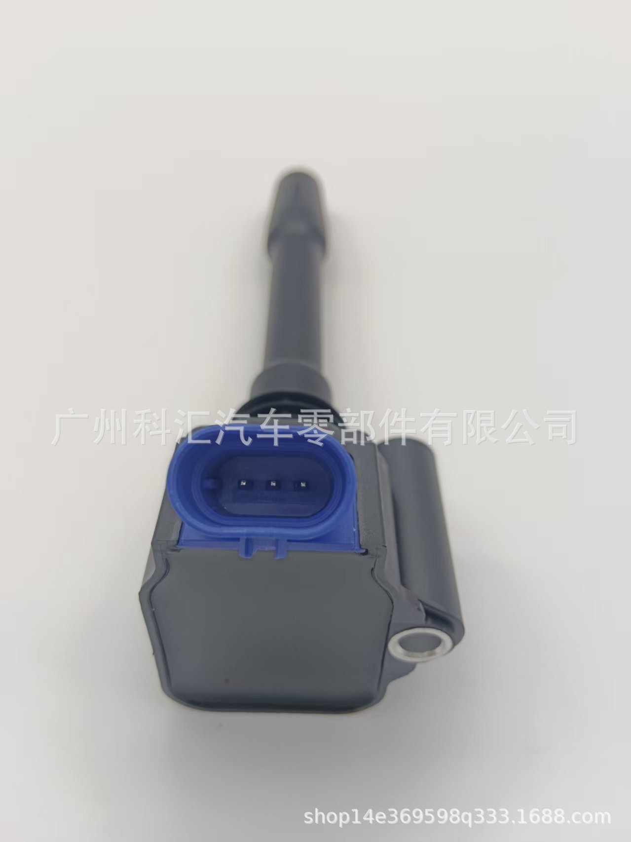 Suitable for FIAT Fiexiang Zhiyue 1.4T car ignition coil 55270223 77720002