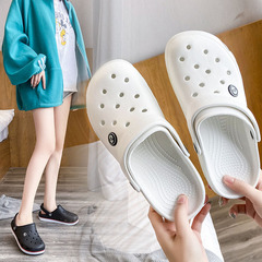 Monique's new Croc Shoes for women's summer outer wear, Korean version for students, cute beach shoes, sandals and slippers for men, non-slip wholesale