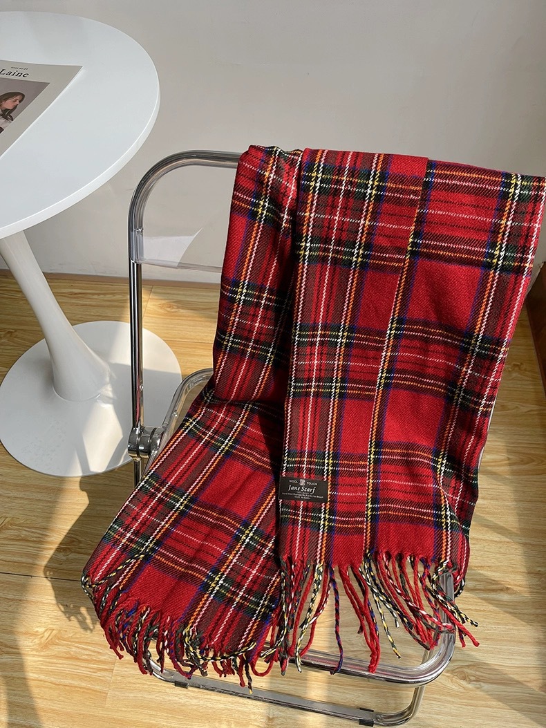 Écharpe d'hiver à carreaux rouges de Noël, édition coréenne polyvalente pour hommes et femmes, châle chaud pour couple d'étudiants_voghion.com