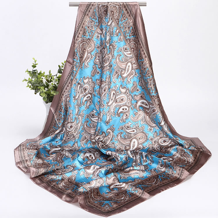 Women's Silk Scarf Black And White Striped Printed Square Accessory_voghion.com