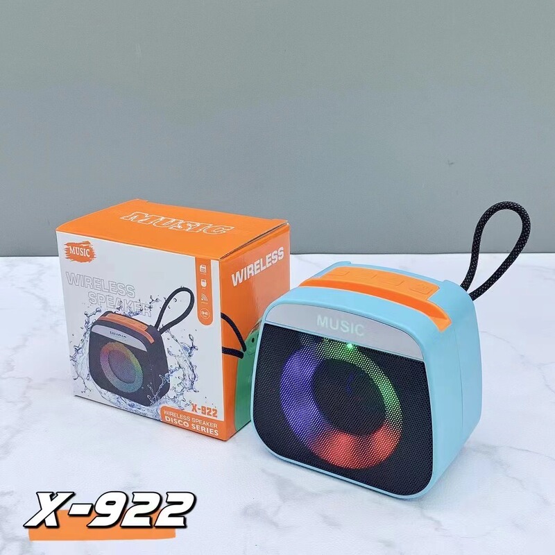 新しい X-922 カラフルなライトポータブルワイヤレス Bluetooth スピーカー屋外カードサブウーファークリエイティブギフト小型スピーカー|undefined