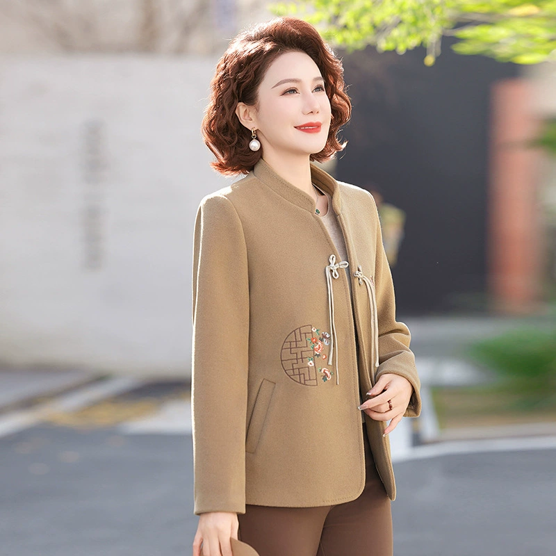 Темпераментная мама весна и осень китайская шерстяная куртка 2024 новый средний и пожилой женский куртка модный топ среднего возраста