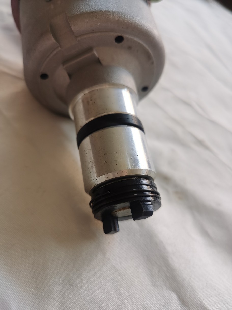 Beetle electronic model power distributor 231178009E