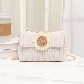 秋冬新款绒面小方包甜美雏菊翻盖链条单肩包百搭条纹手机包女包