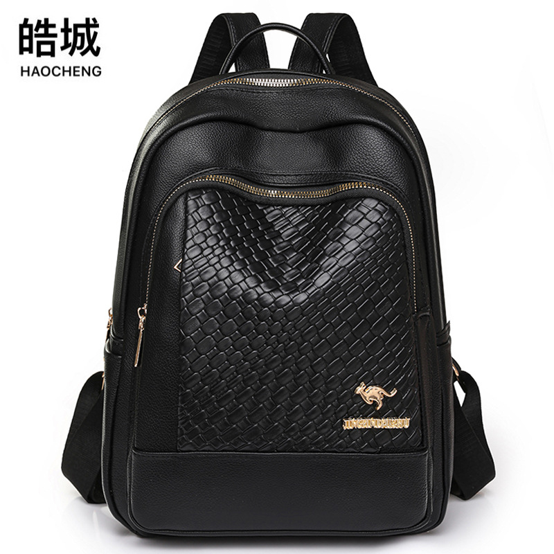 2023 invierno nuevo estilo casual damas cuero suave mochila moda tejido de gran capacidad mochila de viaje al aire libre al por mayor