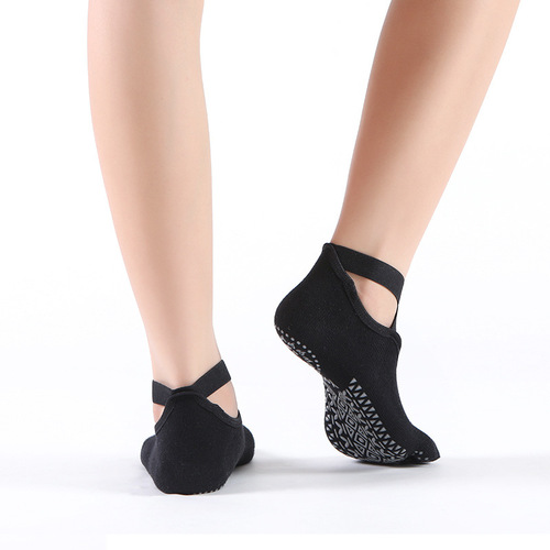 New Product Hot Selling Yoga Ankle Strap Five Toe Anti-Slip Women's Glued Toe Separating Socks Invisible Yoga Socks Flame Mountain Dance Socks