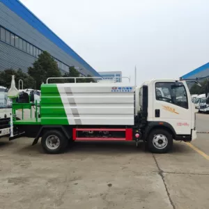Sinotruk 7 kvadrat metrlik Blue Plate yaşıllaşdırma suvarma maşını, C lisenziyası ilə