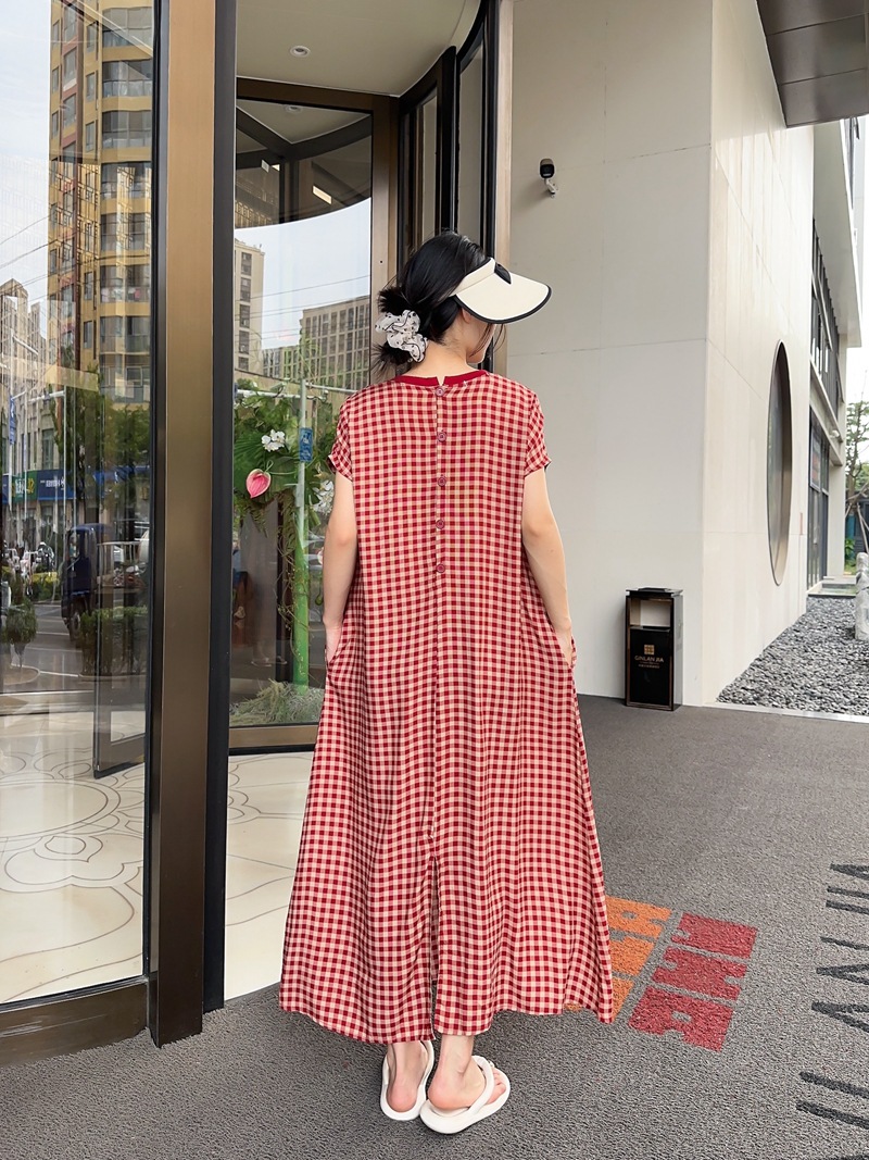 빨간색과 흰색 그리드