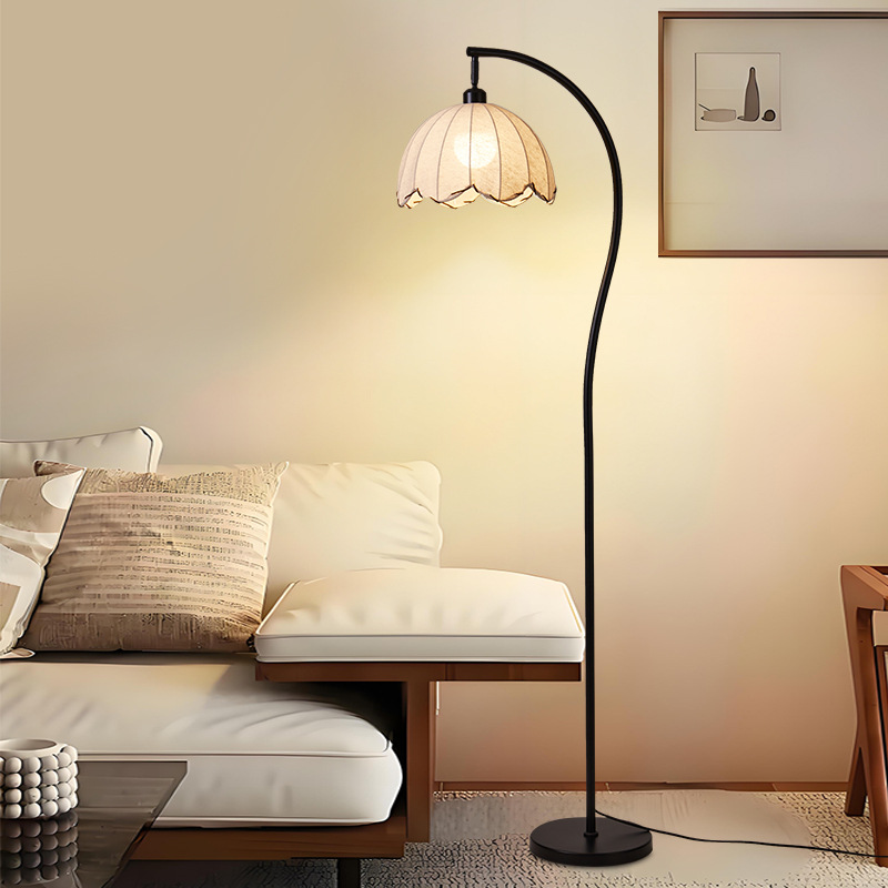 Luz de piso del dormitorio retro americana lámpara de piso de la sala de estar al lado del sofá mesa de té lámpara de cabecera del dormitorio 488L